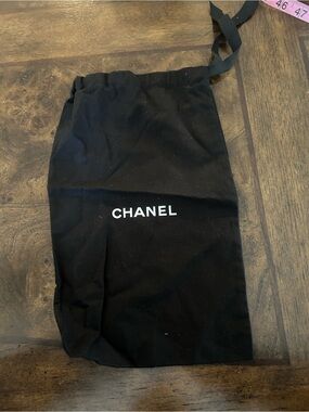 Chanel Dust bag 7.5 x 12.5